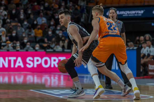 的凝聚力 的凝聚力