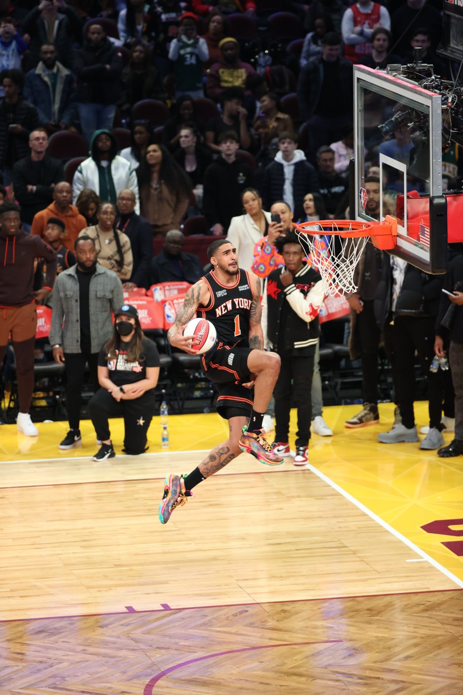 仍在观望！威斯布鲁克继续等待机会 赛季开始未签约也不意外